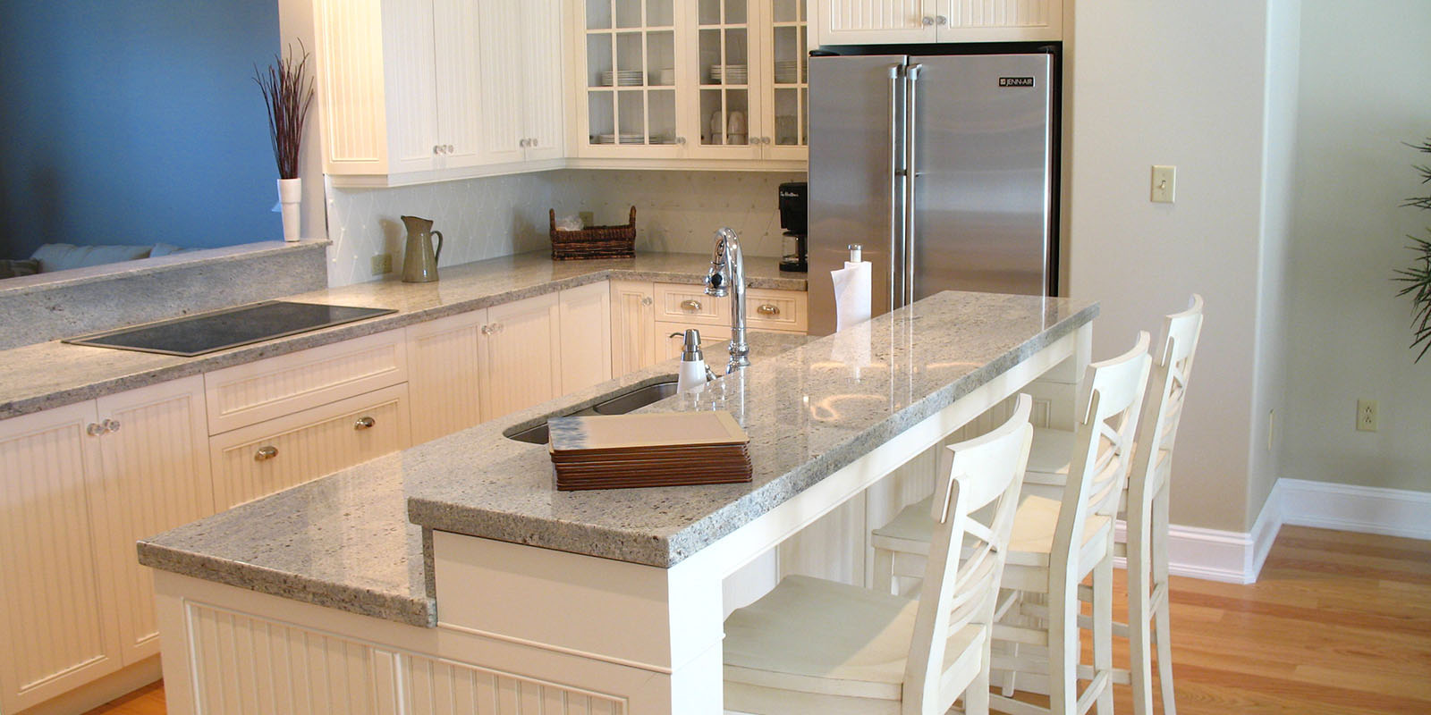 Features-Light Kitchen